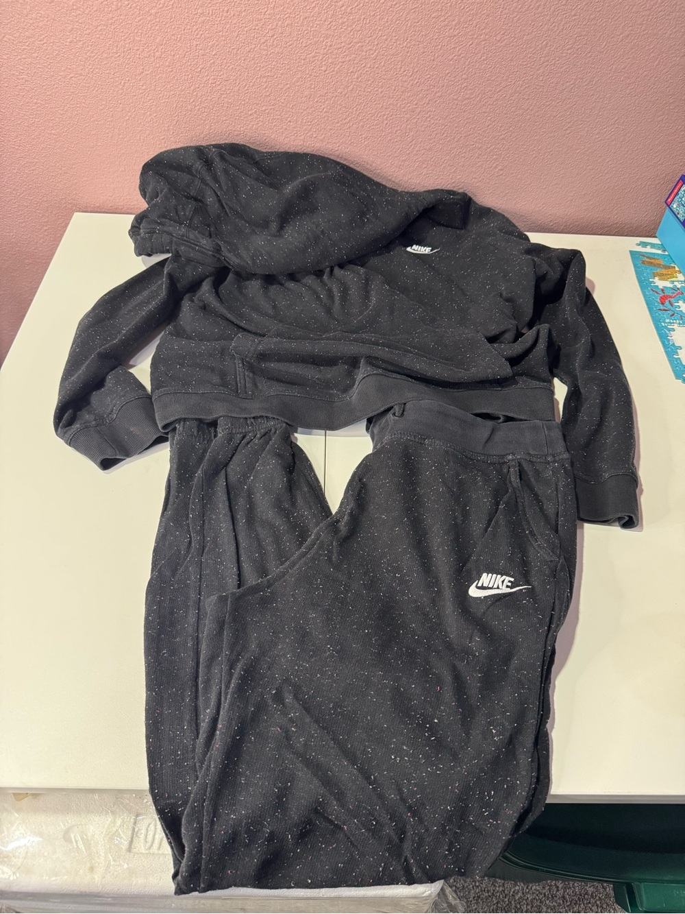 Nike Black Speckled Women’s Joggers and Hoodie Set